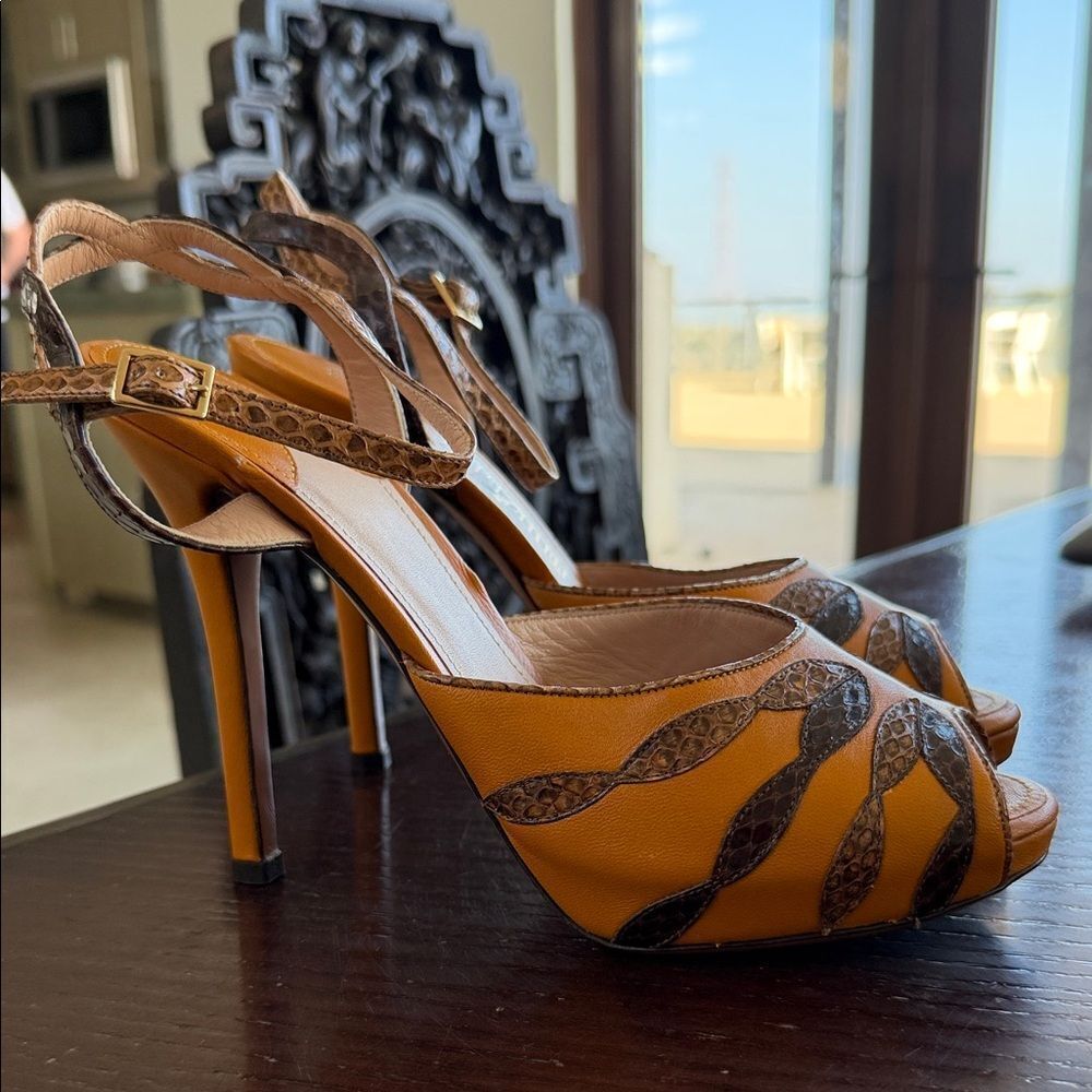 Chic Tan and Brown Women's Heels